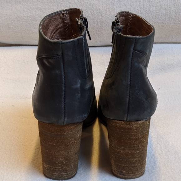 Jeffrey Campbell bootie - Picture 4 of 8